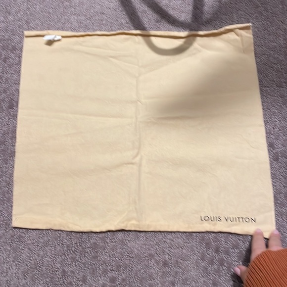 Authentic vintage Louis Vuitton Houston tote bag in dark red vernis - Picture 16 of 16